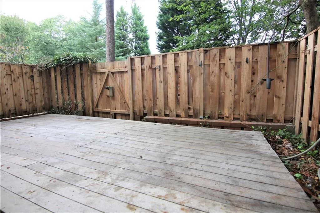 470 The North Chace, Atlanta, Georgia 30328, 3 Bedrooms Bedrooms, ,2 BathroomsBathrooms,Residential,Sold,470 The North Chace,5955065