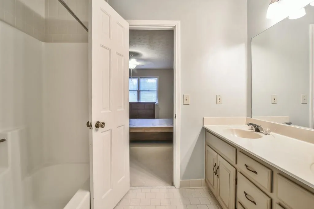 9138 Carroll Manor Drive, Atlanta, Georgia 30350, 3 Bedrooms Bedrooms, ,2 BathroomsBathrooms,Residential,Sold,9138 Carroll Manor Drive,6046442