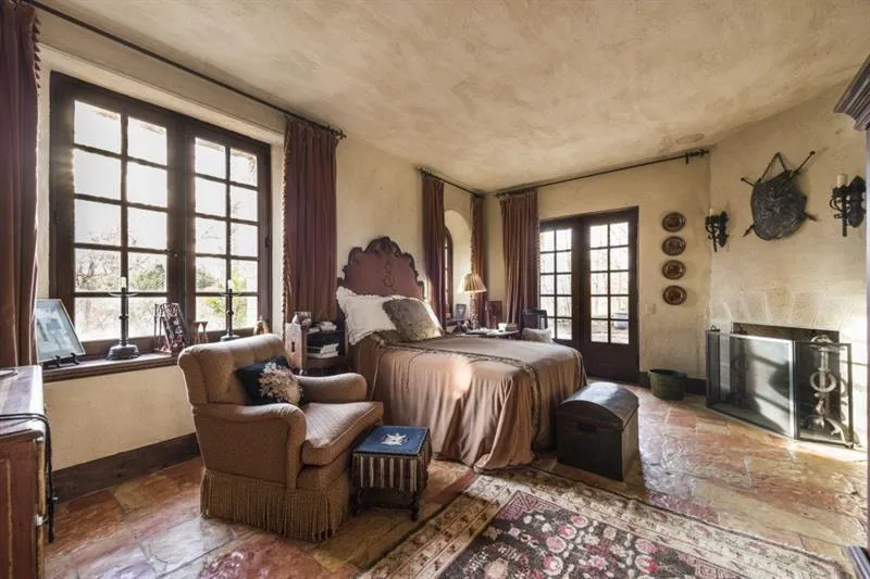 2100 West Wesley Road, Atlanta, Georgia 30327, 3 Bedrooms Bedrooms, ,3 BathroomsBathrooms,Residential,For Sale,2100 West Wesley Road,7680965