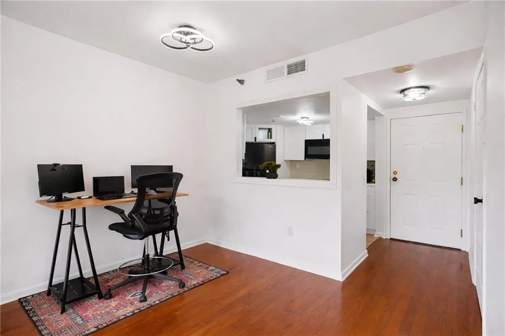 1 Biscayne Drive Nw Unit 705, Atlanta, Georgia 30309, 1 Bedroom Bedrooms, 0 ,1 BathroomBathrooms,Residential,For Sale,1 Biscayne Drive Nw Unit 705,7748009