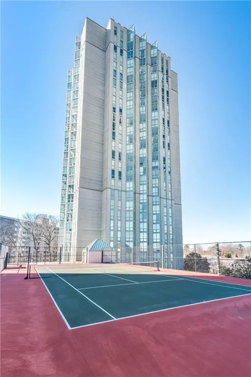 2870 Pharr Court South Nw Unit 901, Atlanta, Georgia 30305, 2 Bedrooms Bedrooms, ,2 BathroomsBathrooms,Residential,For Sale,2870 Pharr Court South Nw Unit 901,7637072