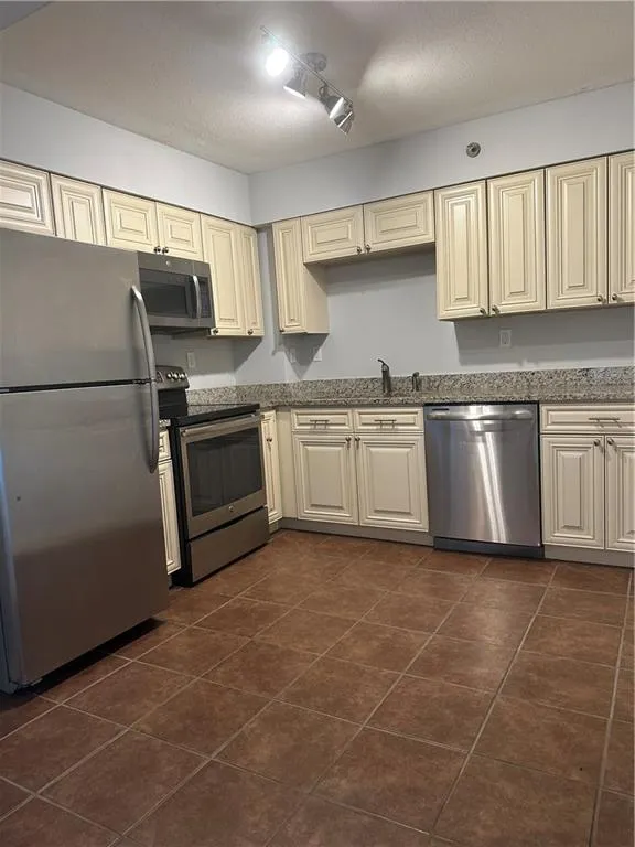 2870 Pharr Court South Nw Unit 901, Atlanta, Georgia 30305, 2 Bedrooms Bedrooms, ,2 BathroomsBathrooms,Residential,For Sale,2870 Pharr Court South Nw Unit 901,7637072