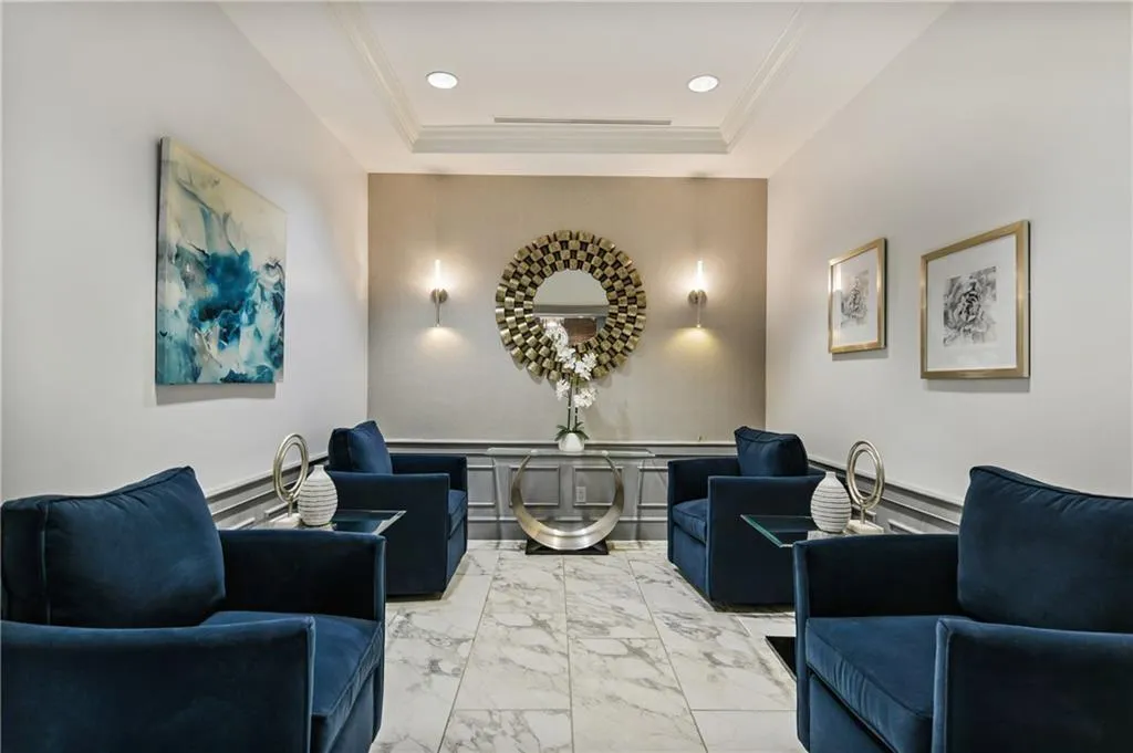 2870 Pharr Court South Nw Unit 901, Atlanta, Georgia 30305, 2 Bedrooms Bedrooms, ,2 BathroomsBathrooms,Residential,For Sale,2870 Pharr Court South Nw Unit 901,7637072