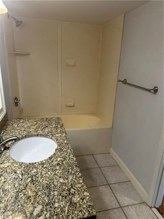 2870 Pharr Court South Nw Unit 901, Atlanta, Georgia 30305, 2 Bedrooms Bedrooms, ,2 BathroomsBathrooms,Residential,For Sale,2870 Pharr Court South Nw Unit 901,7637072