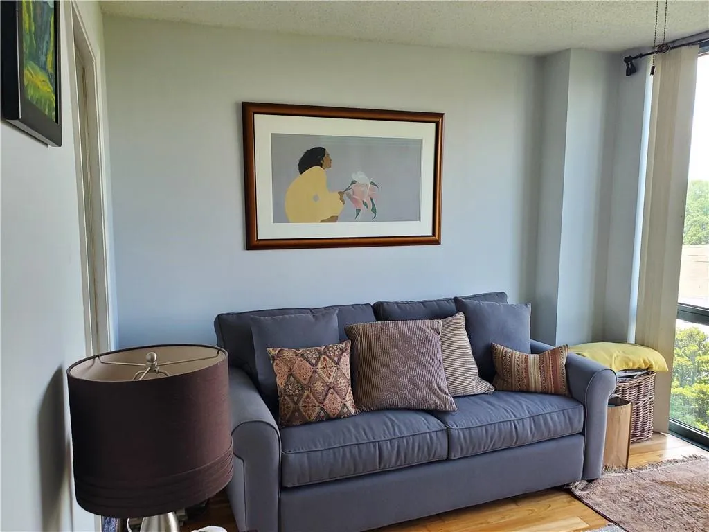 2870 Pharr Court South Nw Unit 901, Atlanta, Georgia 30305, 2 Bedrooms Bedrooms, ,2 BathroomsBathrooms,Residential,For Sale,2870 Pharr Court South Nw Unit 901,7637072