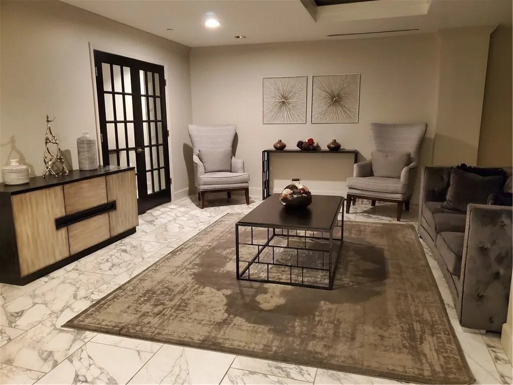 2870 Pharr Court South Nw Unit 901, Atlanta, Georgia 30305, 2 Bedrooms Bedrooms, ,2 BathroomsBathrooms,Residential,For Sale,2870 Pharr Court South Nw Unit 901,7637072