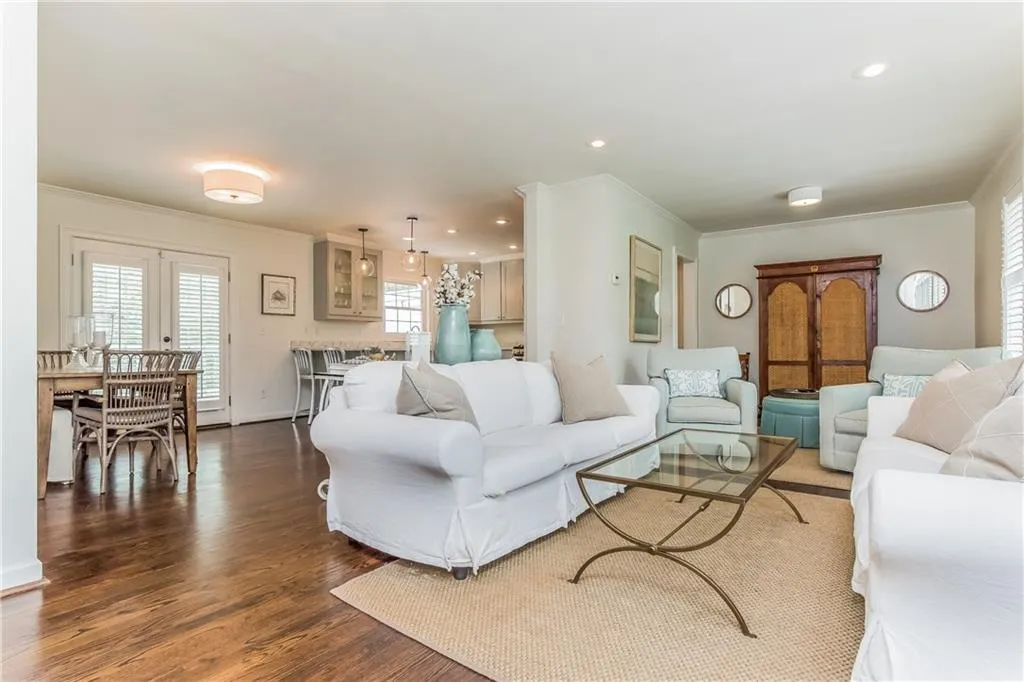 4616 Dalmer Road Ne, Atlanta, Georgia 30342, 3 Bedrooms Bedrooms, ,2 BathroomsBathrooms,Residential,Sold,4616 Dalmer Road Ne,5992882