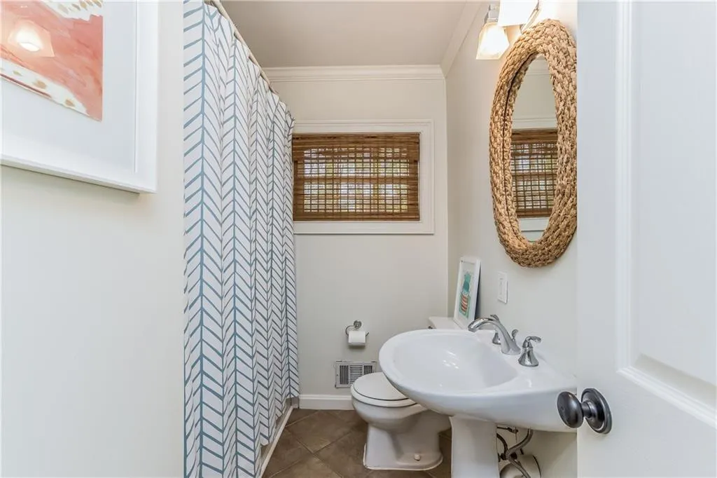 4616 Dalmer Road Ne, Atlanta, Georgia 30342, 3 Bedrooms Bedrooms, ,2 BathroomsBathrooms,Residential,Sold,4616 Dalmer Road Ne,5992882