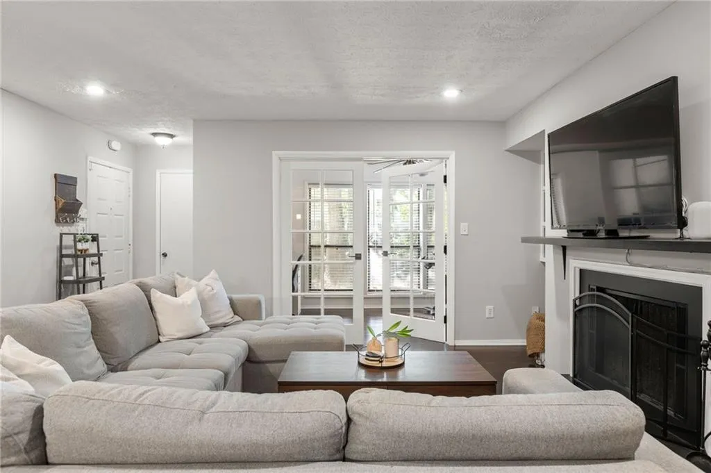 1119 Summit North Drive Ne Unit 1119, Atlanta, Georgia 30324, 1 Bedroom Bedrooms, ,1 BathroomBathrooms,Residential,For Sale,1119 Summit North Drive Ne Unit 1119,7673243 1119 Summit North Drive Ne Unit 1119, Atlanta, Georgia 30324, 1 Bedroom Bedrooms, ,1 BathroomBathrooms,Residential,For Sale,1119 Summit North Drive Ne Unit 1119,7673243