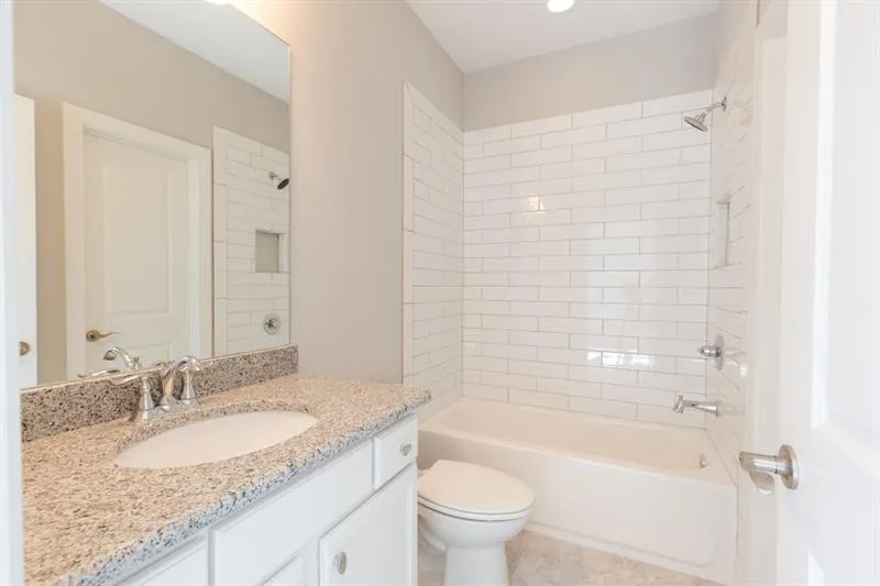 616 Esfun Trace, Atlanta, Georgia 30328, 5 Bedrooms Bedrooms, ,5 BathroomsBathrooms,Residential,Sold,616 Esfun Trace,5957594