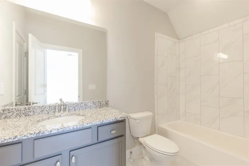 616 Esfun Trace, Atlanta, Georgia 30328, 5 Bedrooms Bedrooms, ,5 BathroomsBathrooms,Residential,Sold,616 Esfun Trace,5957594