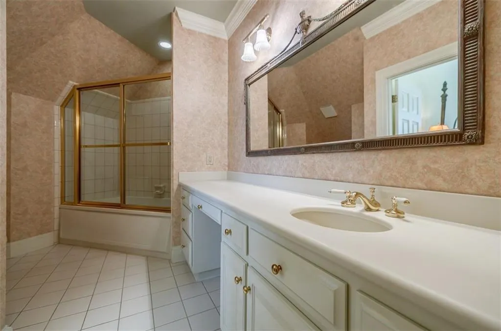 4520 Harris Trail, Sandy Springs, Georgia 30327, 4 Bedrooms Bedrooms, ,5 BathroomsBathrooms,Residential,Sold,4520 Harris Trail,7147975