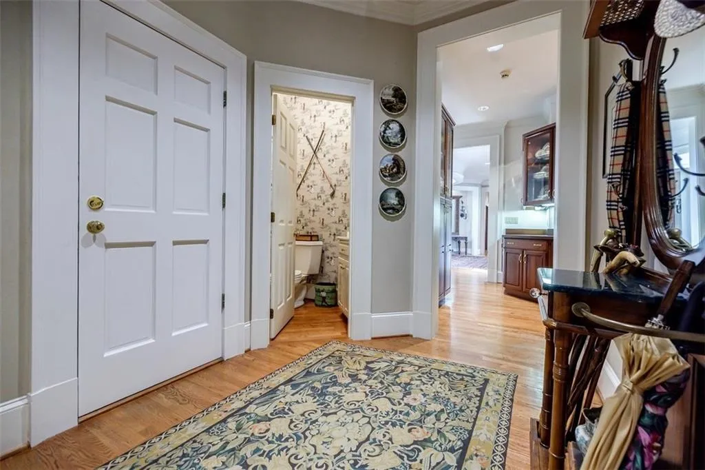 4520 Harris Trail, Sandy Springs, Georgia 30327, 4 Bedrooms Bedrooms, ,5 BathroomsBathrooms,Residential,Sold,4520 Harris Trail,7147975