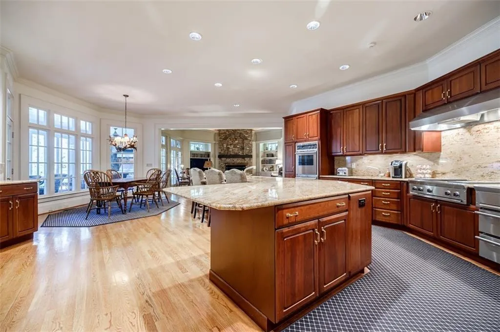 4520 Harris Trail, Sandy Springs, Georgia 30327, 4 Bedrooms Bedrooms, ,5 BathroomsBathrooms,Residential,Sold,4520 Harris Trail,7147975