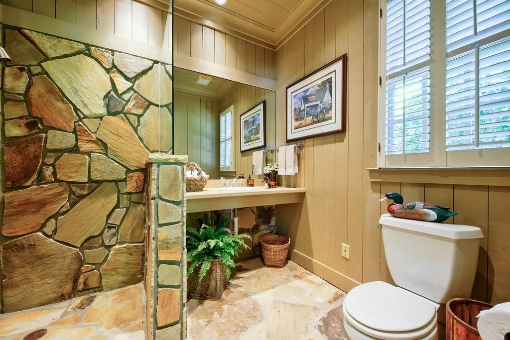 4520 Harris Trail, Sandy Springs, Georgia 30327, 4 Bedrooms Bedrooms, ,5 BathroomsBathrooms,Residential,Sold,4520 Harris Trail,7147975