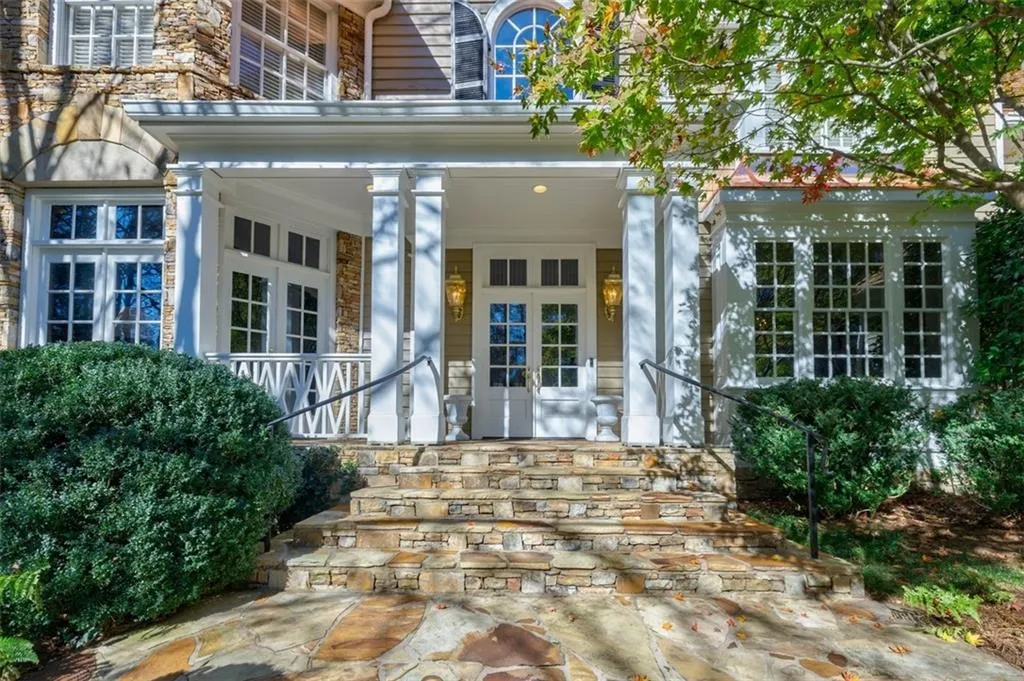 4520 Harris Trail, Sandy Springs, Georgia 30327, 4 Bedrooms Bedrooms, ,5 BathroomsBathrooms,Residential,Sold,4520 Harris Trail,7147975