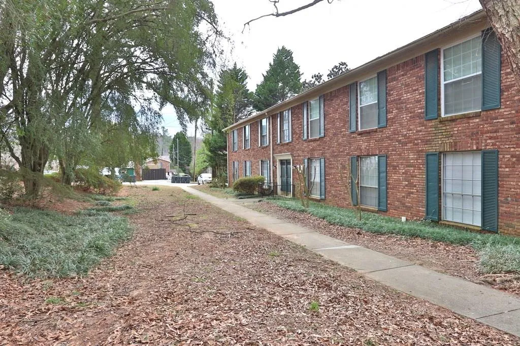 5601 Kingsport Drive Ne Unit 13, Sandy Springs, Georgia 30342, 2 Bedrooms Bedrooms, ,1 BathroomBathrooms,Residential,Sold,5601 Kingsport Drive Ne Unit 13,6120419