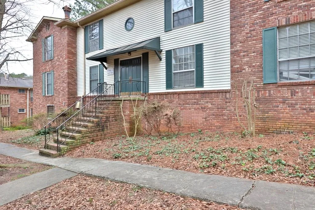 5601 Kingsport Drive Ne Unit 13, Sandy Springs, Georgia 30342, 2 Bedrooms Bedrooms, ,1 BathroomBathrooms,Residential,Sold,5601 Kingsport Drive Ne Unit 13,6120419