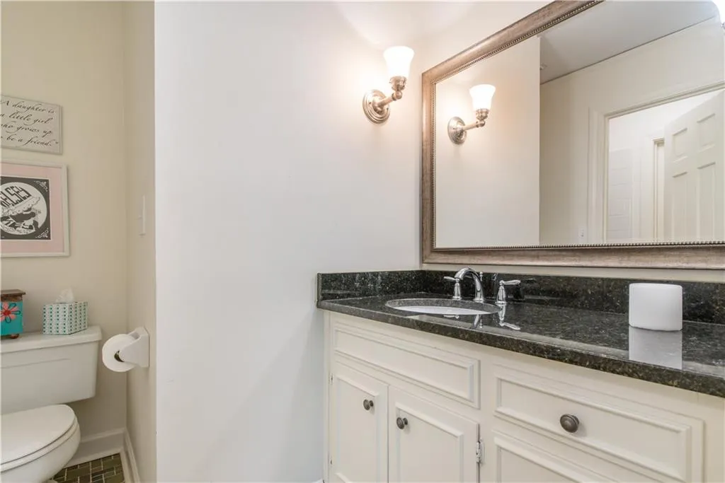 635 Idlewood Drive Nw, Sandy Springs, Georgia 30327, 5 Bedrooms Bedrooms, ,4 BathroomsBathrooms,Residential,Sold,635 Idlewood Drive Nw,5719772