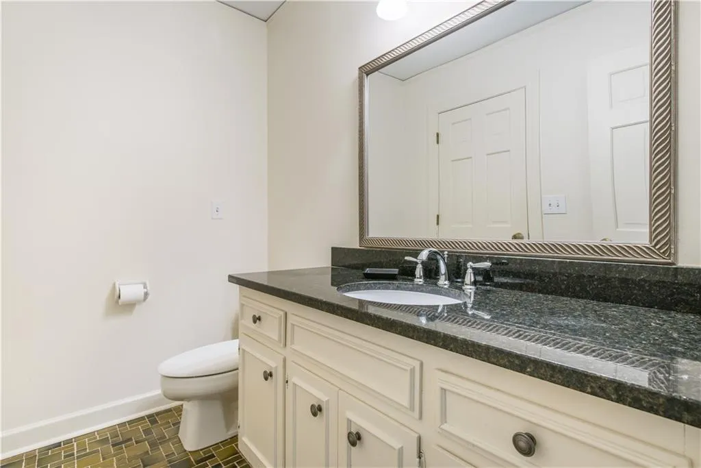 635 Idlewood Drive Nw, Sandy Springs, Georgia 30327, 5 Bedrooms Bedrooms, ,4 BathroomsBathrooms,Residential,Sold,635 Idlewood Drive Nw,5719772