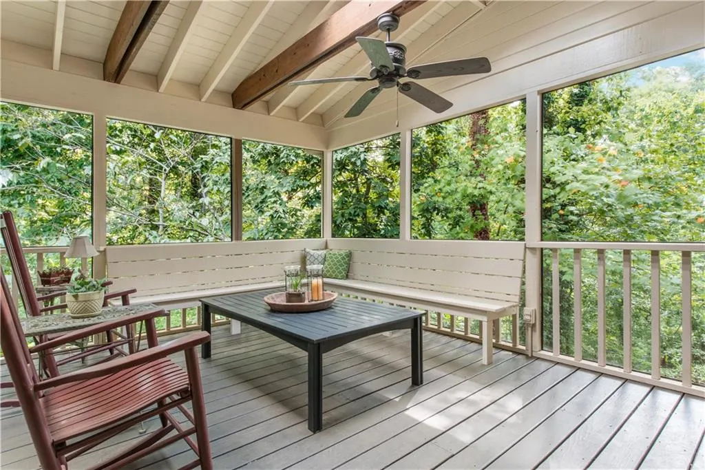 635 Idlewood Drive Nw, Sandy Springs, Georgia 30327, 5 Bedrooms Bedrooms, ,4 BathroomsBathrooms,Residential,Sold,635 Idlewood Drive Nw,5719772