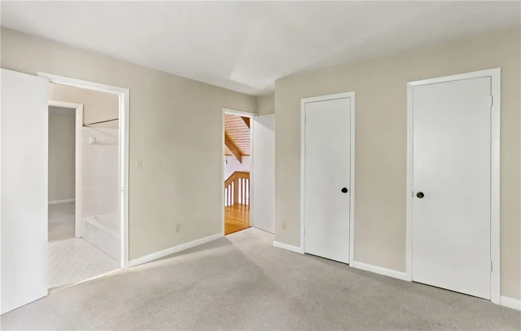 6100 Blackwater Trail, Atlanta, Georgia 30328, 5 Bedrooms Bedrooms, ,3 BathroomsBathrooms,Residential,Sold,6100 Blackwater Trail,6958791
