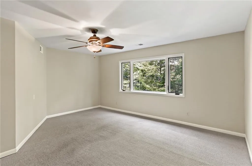 6100 Blackwater Trail, Atlanta, Georgia 30328, 5 Bedrooms Bedrooms, ,3 BathroomsBathrooms,Residential,Sold,6100 Blackwater Trail,6958791