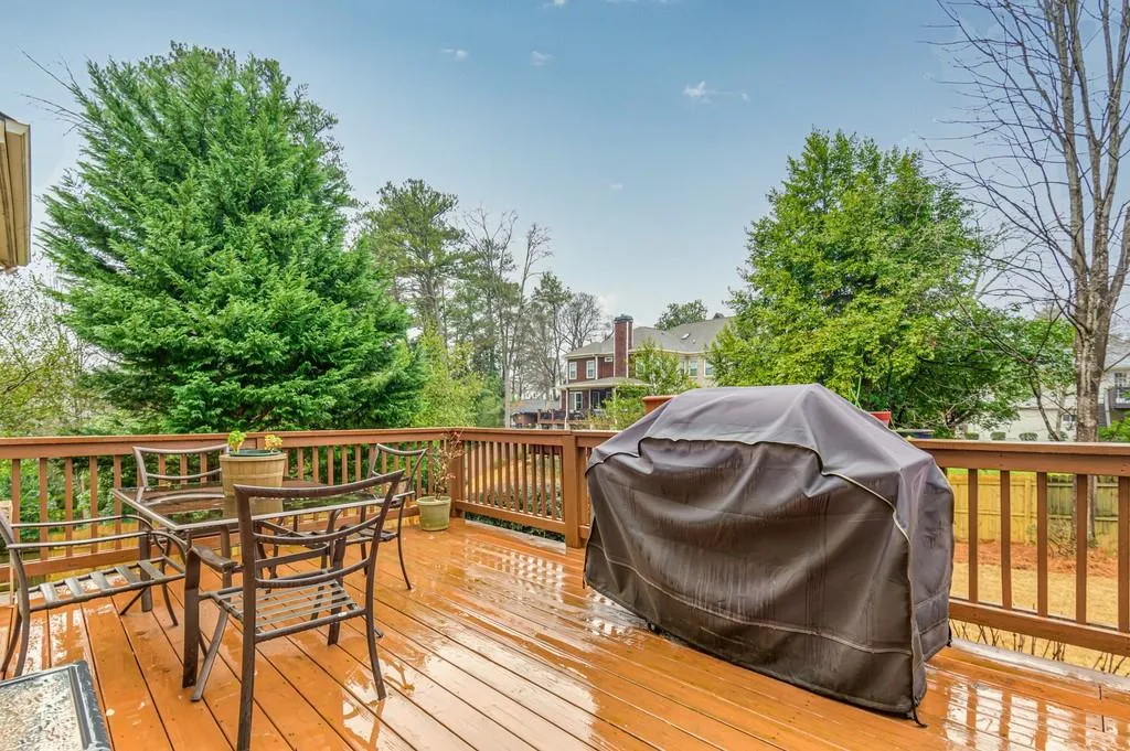 148 Spruell Springs Road Ne, Atlanta, Georgia 30342, 4 Bedrooms Bedrooms, ,3 BathroomsBathrooms,Residential,Sold,148 Spruell Springs Road Ne,6827863