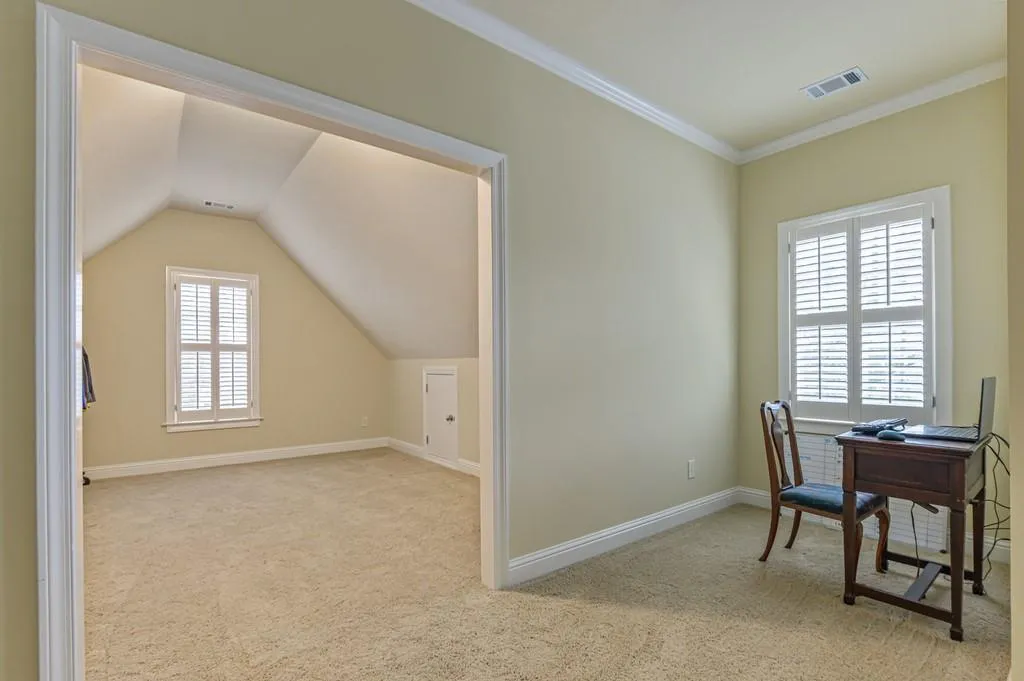 148 Spruell Springs Road Ne, Atlanta, Georgia 30342, 4 Bedrooms Bedrooms, ,3 BathroomsBathrooms,Residential,Sold,148 Spruell Springs Road Ne,6827863