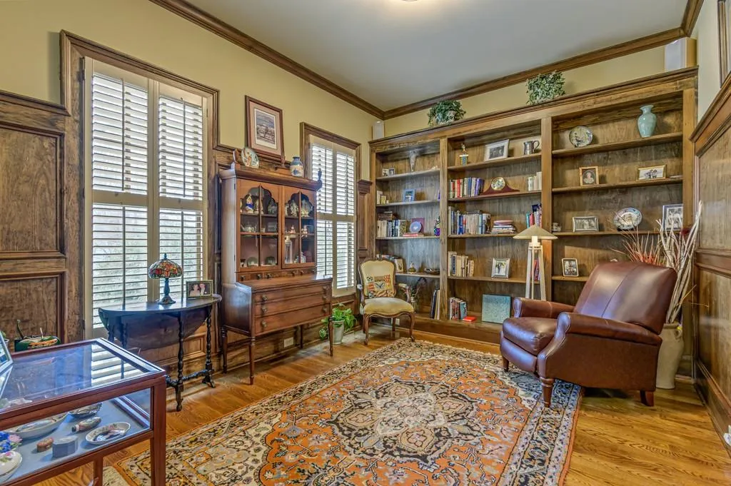 148 Spruell Springs Road Ne, Atlanta, Georgia 30342, 4 Bedrooms Bedrooms, ,3 BathroomsBathrooms,Residential,Sold,148 Spruell Springs Road Ne,6827863