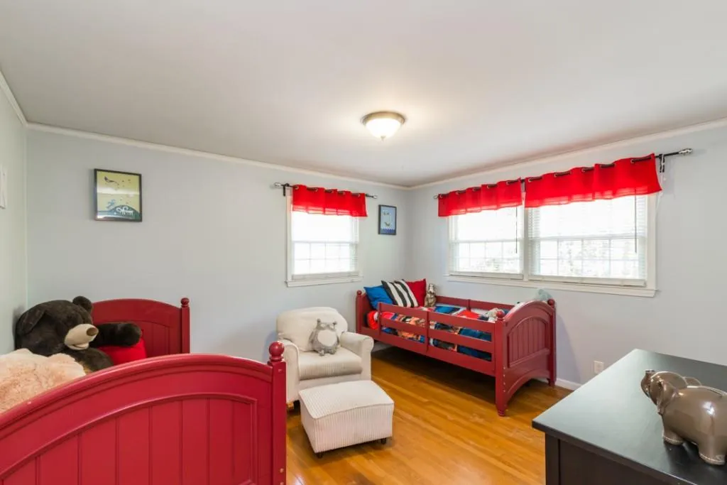 7225 Selkirk Drive, Sandy Springs, Georgia 30328, 5 Bedrooms Bedrooms, ,3 BathroomsBathrooms,Residential,Sold,7225 Selkirk Drive,5837334