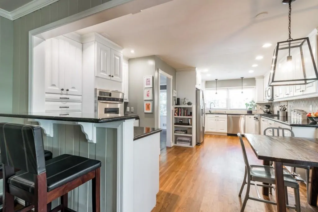 7225 Selkirk Drive, Sandy Springs, Georgia 30328, 5 Bedrooms Bedrooms, ,3 BathroomsBathrooms,Residential,Sold,7225 Selkirk Drive,5837334