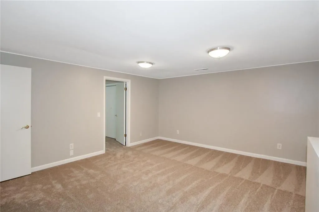 1807 Queen Anne Court Unit 1807, Atlanta, Georgia 30350, 3 Bedrooms Bedrooms, ,2 BathroomsBathrooms,Residential,Sold,1807 Queen Anne Court Unit 1807,6016145