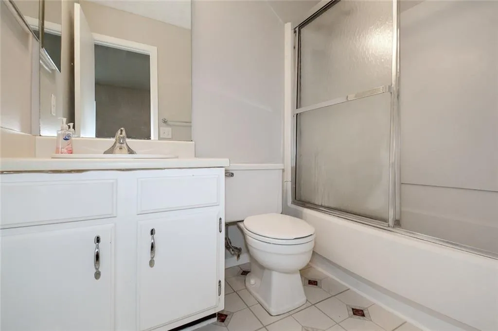 1807 Queen Anne Court Unit 1807, Atlanta, Georgia 30350, 3 Bedrooms Bedrooms, ,2 BathroomsBathrooms,Residential,Sold,1807 Queen Anne Court Unit 1807,6016145