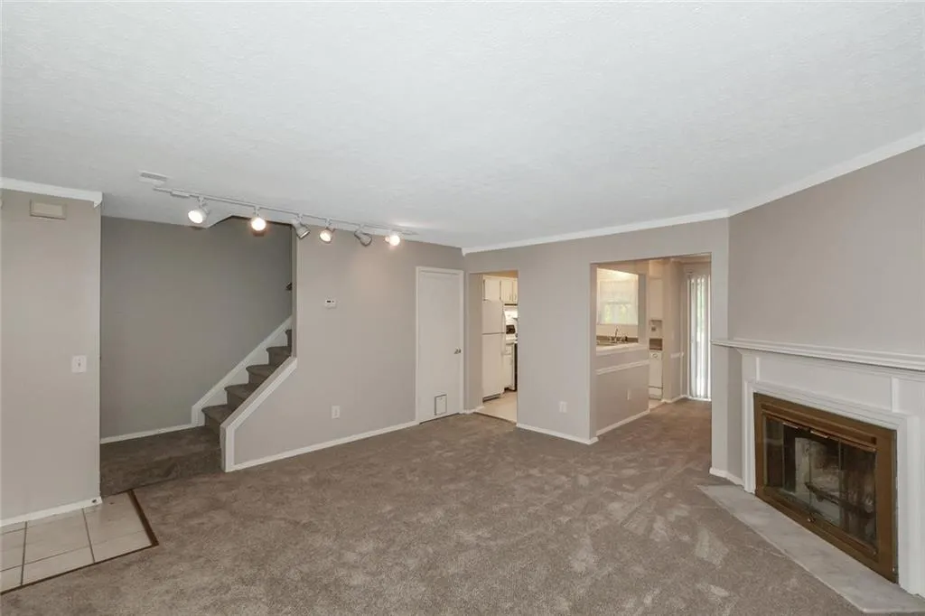 1807 Queen Anne Court Unit 1807, Atlanta, Georgia 30350, 3 Bedrooms Bedrooms, ,2 BathroomsBathrooms,Residential,Sold,1807 Queen Anne Court Unit 1807,6016145