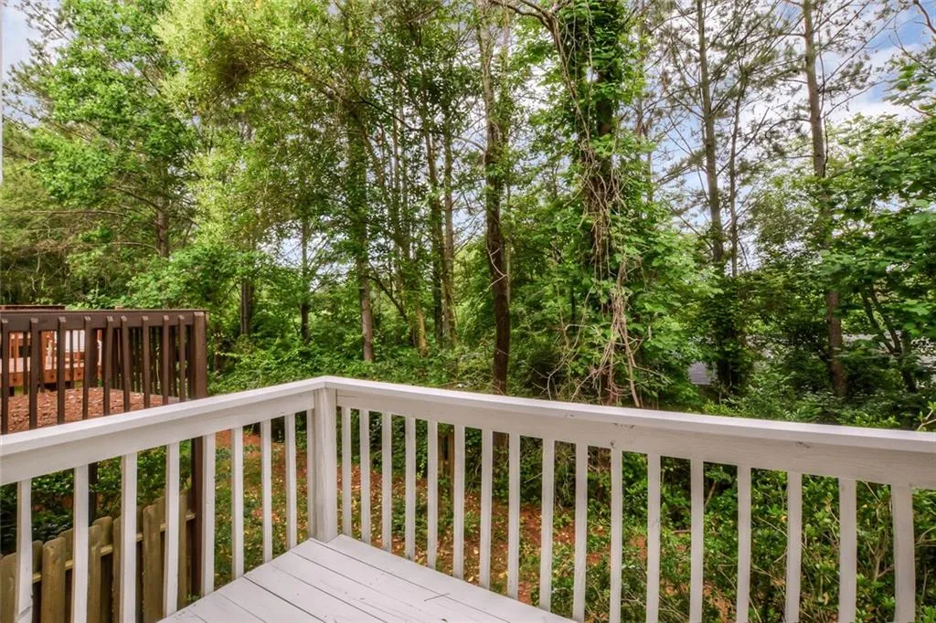 1807 Queen Anne Court Unit 1807, Atlanta, Georgia 30350, 3 Bedrooms Bedrooms, ,2 BathroomsBathrooms,Residential,Sold,1807 Queen Anne Court Unit 1807,6016145