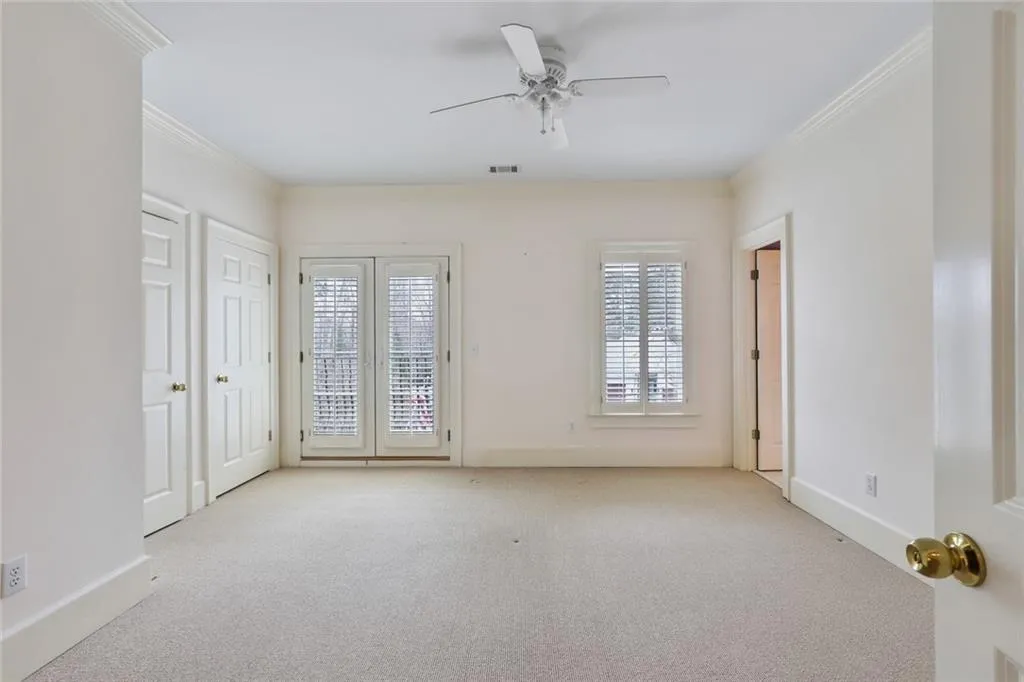610 W Northway Lane, Sandy Springs, Georgia 30342, 3 Bedrooms Bedrooms, ,3 BathroomsBathrooms,Residential,Sold,610 W Northway Lane,7008134