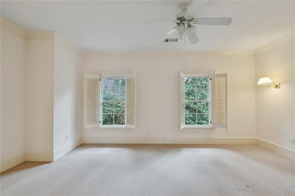 610 W Northway Lane, Sandy Springs, Georgia 30342, 3 Bedrooms Bedrooms, ,3 BathroomsBathrooms,Residential,Sold,610 W Northway Lane,7008134