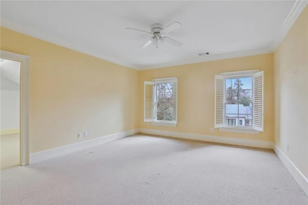610 W Northway Lane, Sandy Springs, Georgia 30342, 3 Bedrooms Bedrooms, ,3 BathroomsBathrooms,Residential,Sold,610 W Northway Lane,7008134