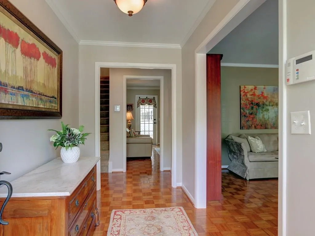 7235 Wynhill Drive, Sandy Springs, Georgia 30328, 5 Bedrooms Bedrooms, ,3 BathroomsBathrooms,Residential,Sold,7235 Wynhill Drive,5834657