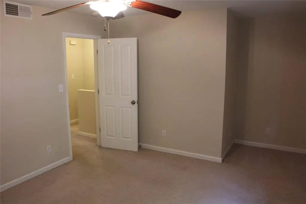 6940 Roswell Road Unit 20c, Atlanta, Georgia 30328, 2 Bedrooms Bedrooms, ,1 BathroomBathrooms,Residential,Sold,6940 Roswell Road Unit 20c,5876689