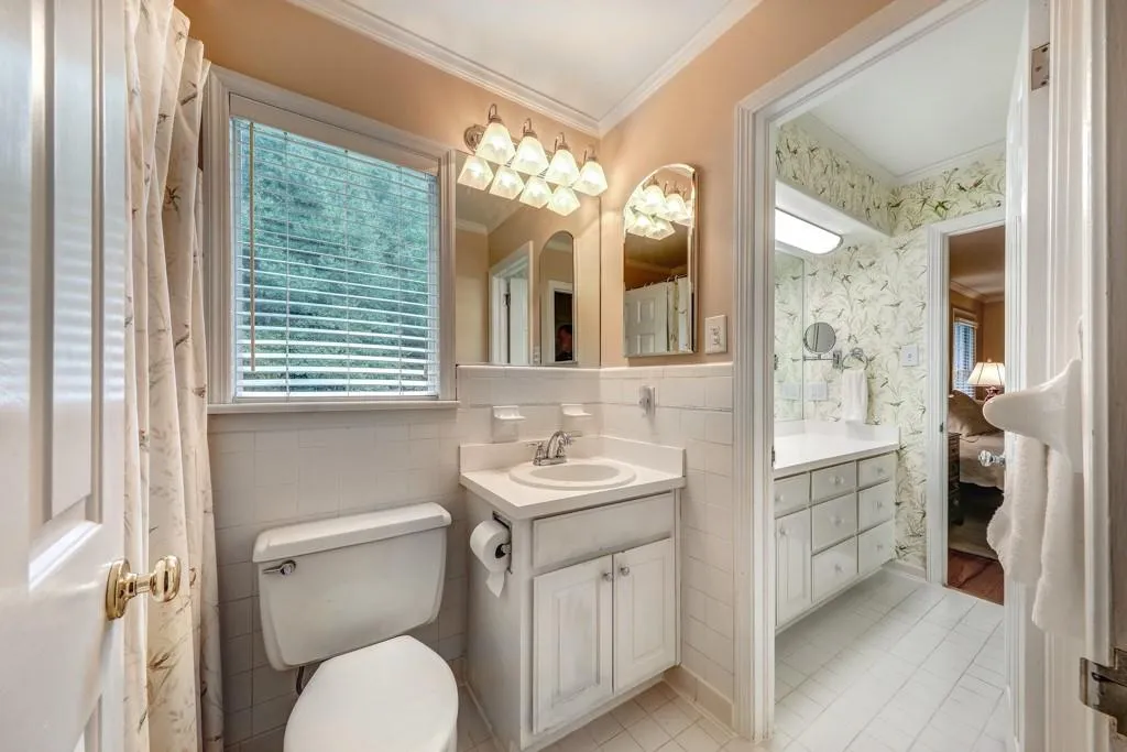 210 Mount Paran Road, Atlanta, Georgia 30327, 4 Bedrooms Bedrooms, ,3 BathroomsBathrooms,Residential,Sold,210 Mount Paran Road,6782373