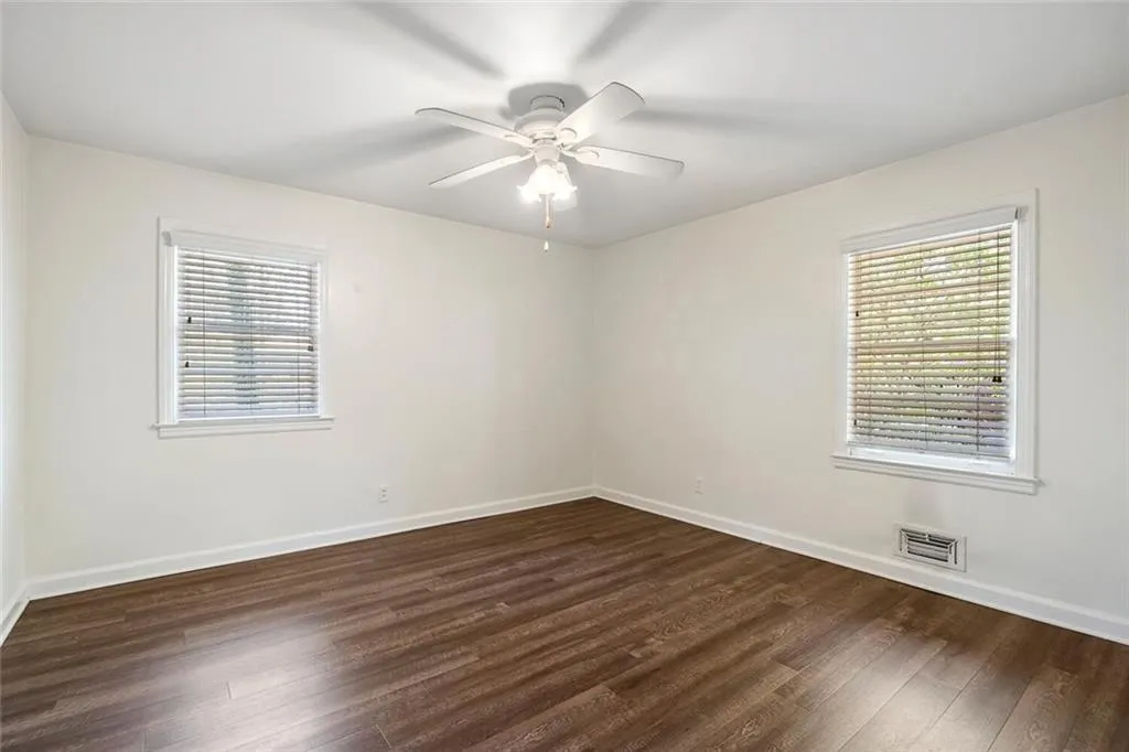 645 Pauley Place, Sandy Springs, Georgia 30328, 3 Bedrooms Bedrooms, ,2 BathroomsBathrooms,Residential,Sold,645 Pauley Place,7020201