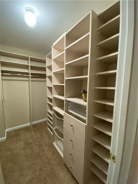 7826 Welsford Point, Sandy Springs, Georgia 30350, 3 Bedrooms Bedrooms, ,3 BathroomsBathrooms,Residential,Sold,7826 Welsford Point,6932277