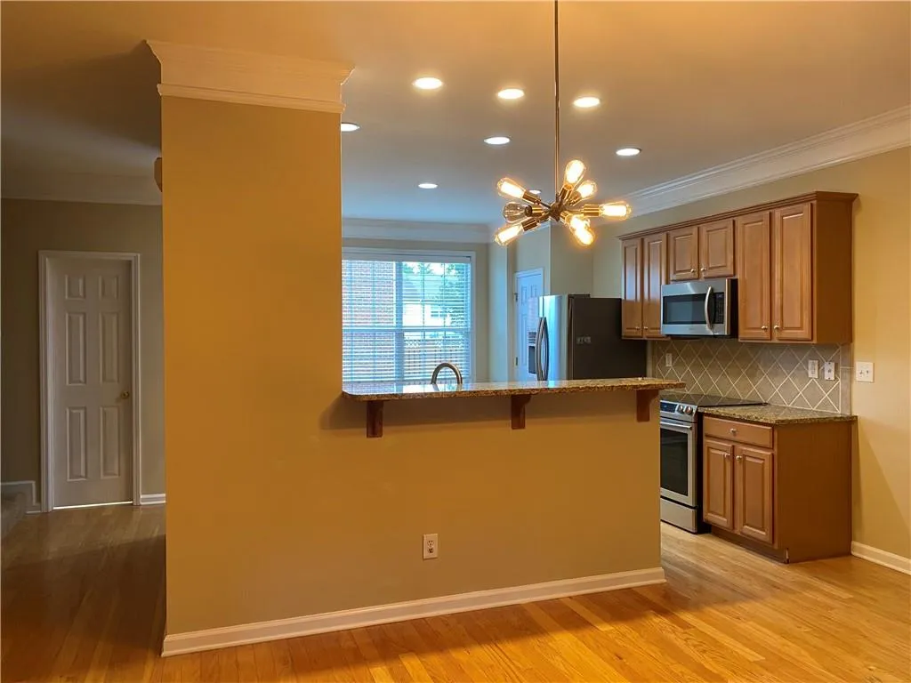 7826 Welsford Point, Sandy Springs, Georgia 30350, 3 Bedrooms Bedrooms, ,3 BathroomsBathrooms,Residential,Sold,7826 Welsford Point,6932277