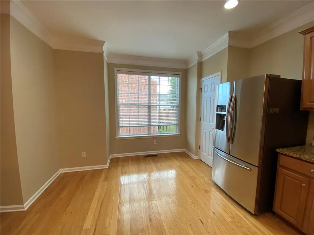 7826 Welsford Point, Sandy Springs, Georgia 30350, 3 Bedrooms Bedrooms, ,3 BathroomsBathrooms,Residential,Sold,7826 Welsford Point,6932277