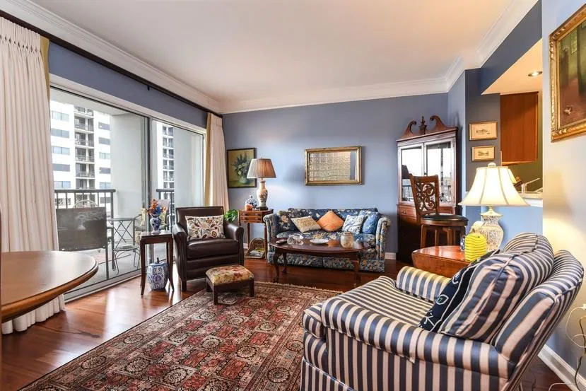275 13th Street Ne Unit 706, Atlanta, Georgia 30309, 1 Bedroom Bedrooms, ,1 BathroomBathrooms,Residential,Sold,275 13th Street Ne Unit 706,5810237
