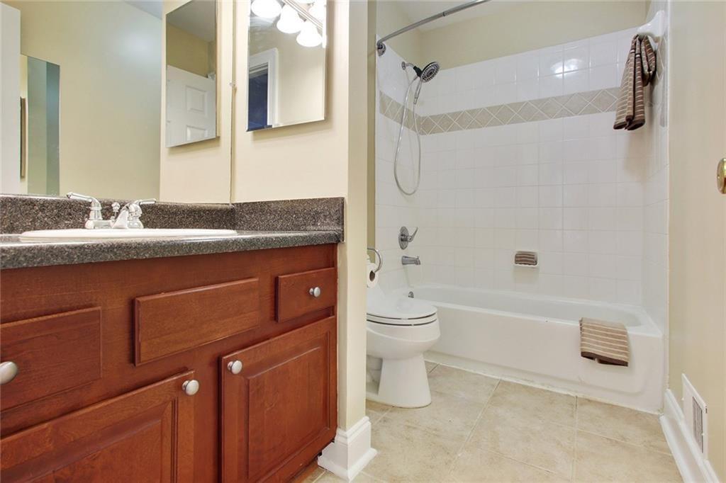 204 Masons Creek Circle, Sandy Springs, Georgia 30350, 2 Bedrooms Bedrooms, ,2 BathroomsBathrooms,Residential,Sold,204 Masons Creek Circle,7339783