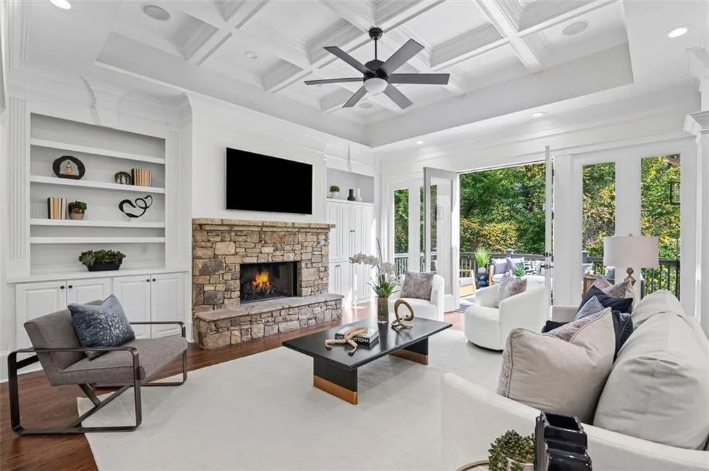 1735 High Trail, Atlanta, Georgia 30339, 6 Bedrooms Bedrooms, ,7 BathroomsBathrooms,Residential,For Sale,1735 High Trail,7670702