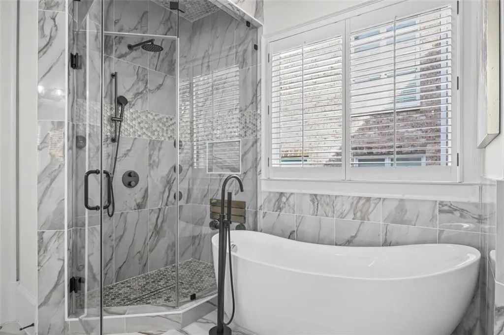 1735 High Trail, Atlanta, Georgia 30339, 6 Bedrooms Bedrooms, ,7 BathroomsBathrooms,Residential,For Sale,1735 High Trail,7670702